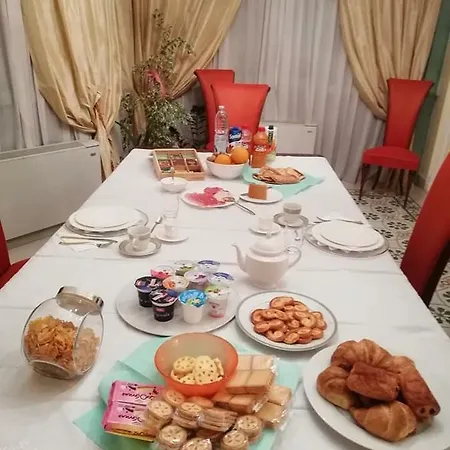 Konukevi Lucrezia Casteggio